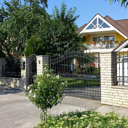 Tuenderlak Vendeghaz Lejlighed