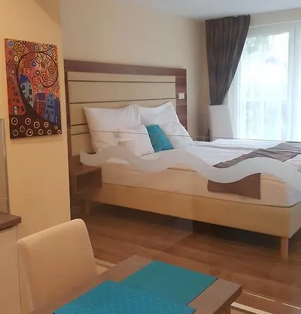 Tuenderlak Vendeghaz * Balatonfüred