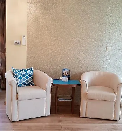 Tuenderlak Vendeghaz *