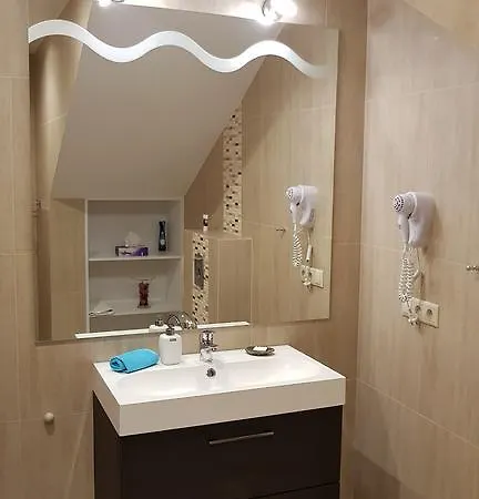 Lejlighed Tuenderlak Vendeghaz *