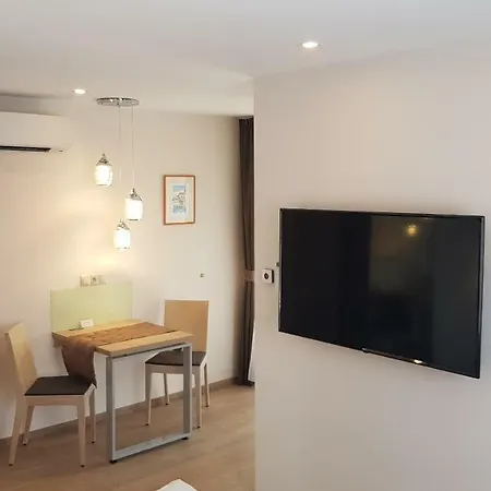 Tuenderlak Vendeghaz * Balatonfüred