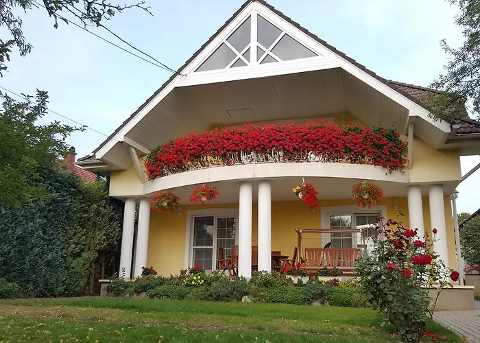 Apartment Tuenderlak Vendeghaz Balatonfüred