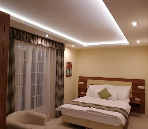 Tuenderlak Vendeghaz Apartment