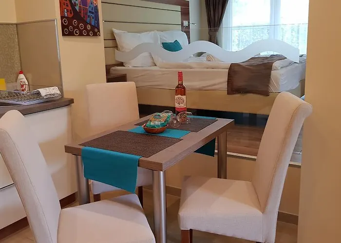 Tuenderlak Vendeghaz