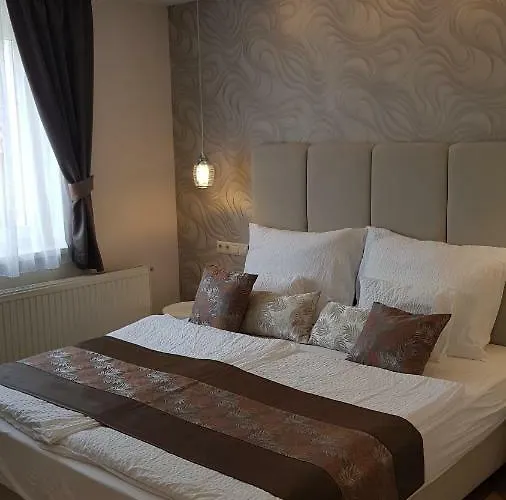 Tuenderlak Vendeghaz