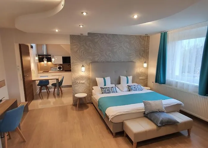 Tuenderlak Vendeghaz * Balatonfüred