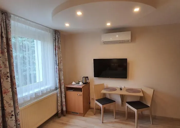 Tuenderlak Vendeghaz Apartment